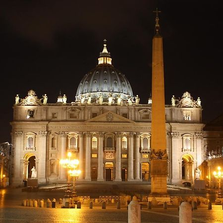 Elegant Apartment Near The Vatican And Piazza Navona Roma Exterior foto